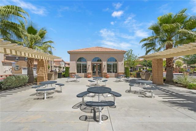 154 Ambrosia Court, Perris, CA 92571