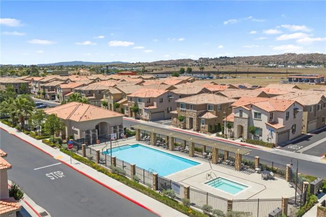 154 Ambrosia Court, Perris, CA 92571