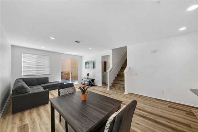 154 Ambrosia Court, Perris, CA 92571