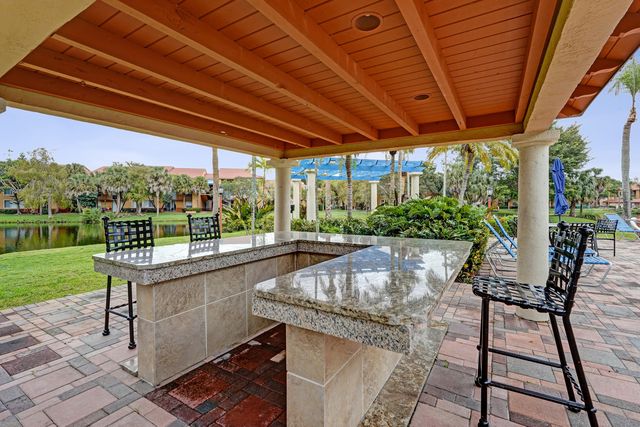 10749 Cleary Boulevard 104, Plantation, FL 33324