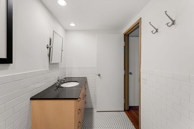 9 West Broadway 316, Boston, MA 02127