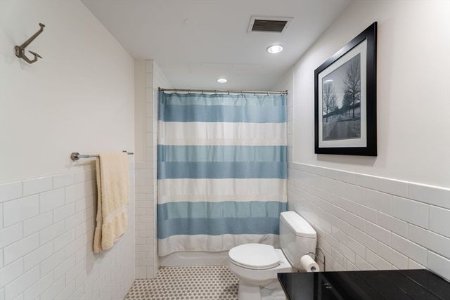 9 West Broadway 316, Boston, MA 02127