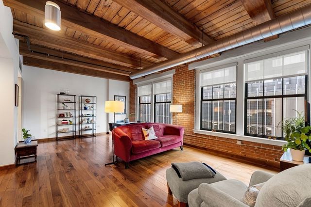 9 West Broadway 316, Boston, MA 02127