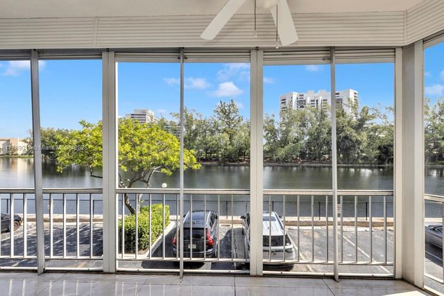 300 Diplomat Pkwy 204, Hallandale Beach, FL 33009