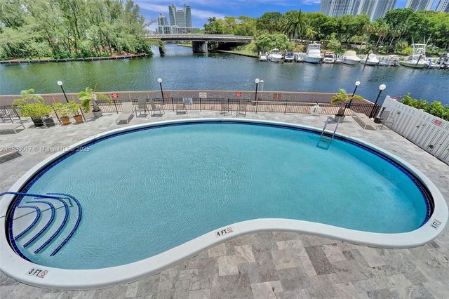 300 Diplomat Pkwy 204, Hallandale Beach, FL 33009