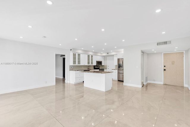 300 Diplomat Pkwy 204, Hallandale Beach, FL 33009