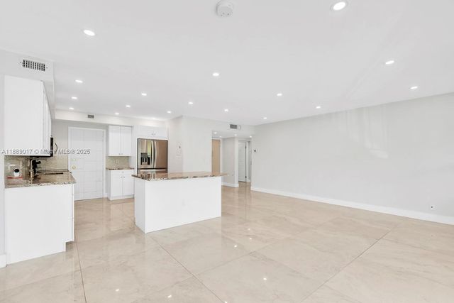 300 Diplomat Pkwy 204, Hallandale Beach, FL 33009