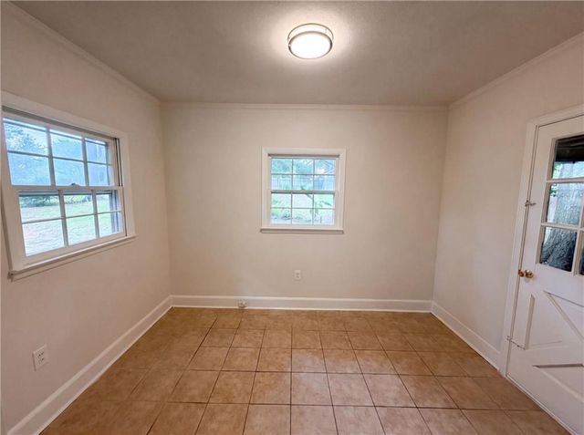 1276 Robin Road NE, Conyers, GA 30012