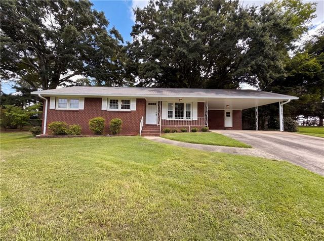1276 Robin Road NE, Conyers, GA 30012