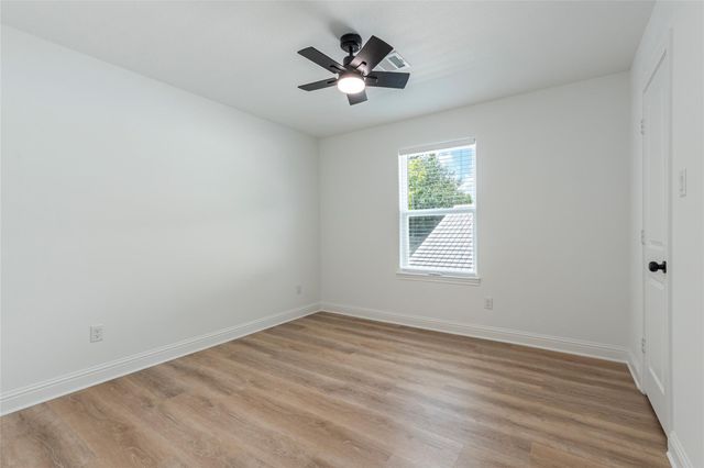 4213 Houx Street, Bacliff, TX 77518
