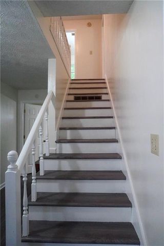 2421 Fieldstone Drive SE, Conyers, GA 30013