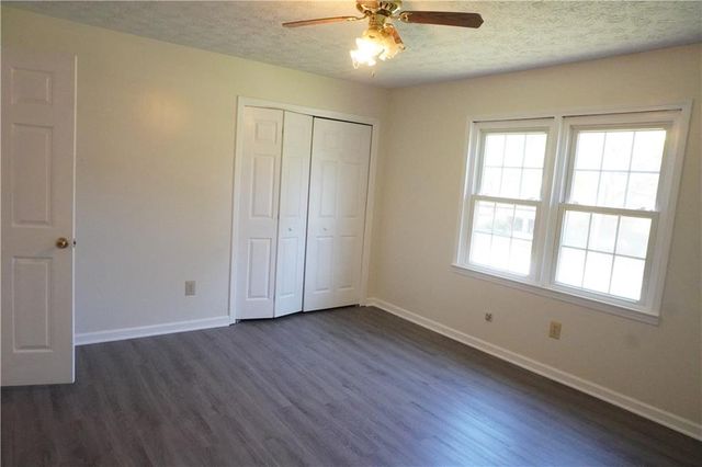 2421 Fieldstone Drive SE, Conyers, GA 30013