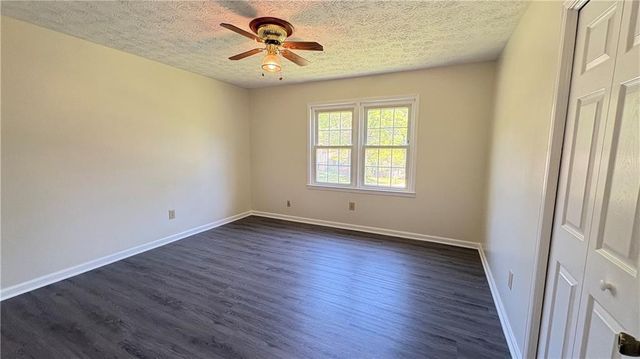 2421 Fieldstone Drive SE, Conyers, GA 30013
