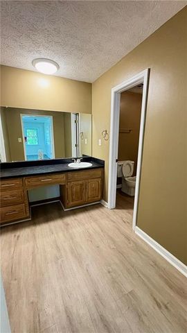 2421 Fieldstone Drive SE, Conyers, GA 30013