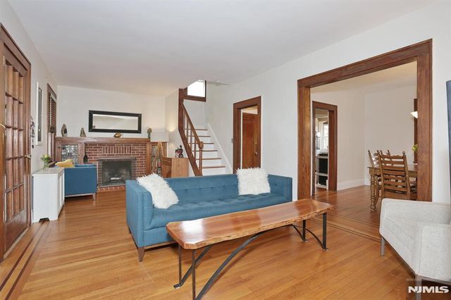 703 Linden Avenue, Teaneck, NJ 07666