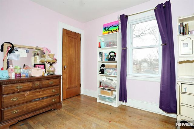 703 Linden Avenue, Teaneck, NJ 07666