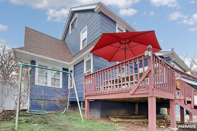 703 Linden Avenue, Teaneck, NJ 07666