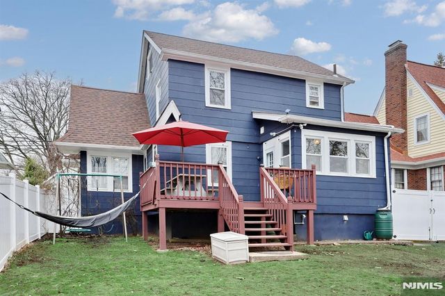 703 Linden Avenue, Teaneck, NJ 07666