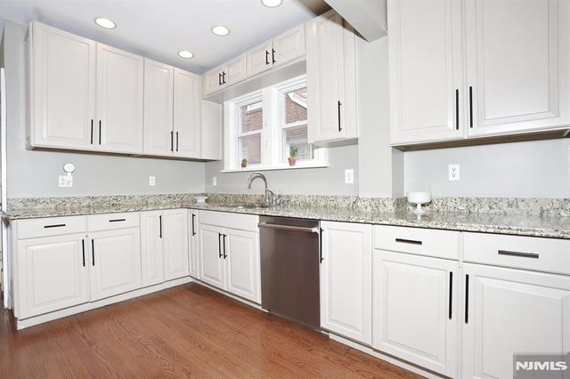 703 Linden Avenue, Teaneck, NJ 07666