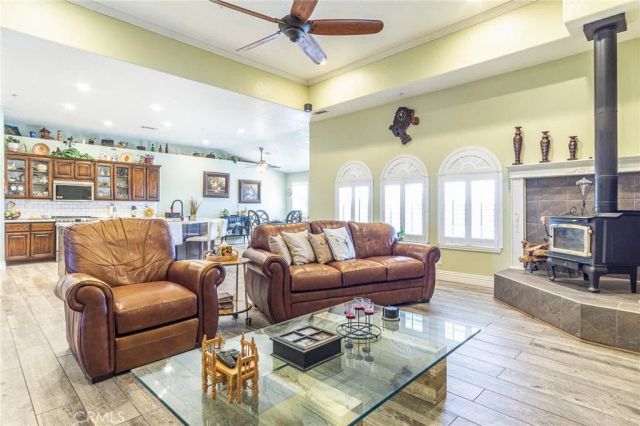 9735 Elsinore Road, Oak Hills, CA 92344