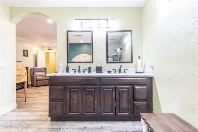 9735 Elsinore Road, Oak Hills, CA 92344