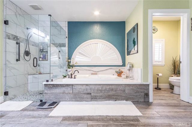 9735 Elsinore Road, Oak Hills, CA 92344