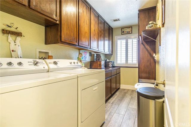 9735 Elsinore Road, Oak Hills, CA 92344