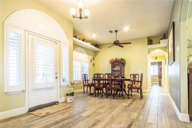 9735 Elsinore Road, Oak Hills, CA 92344