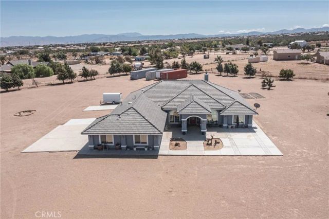 9735 Elsinore Road, Oak Hills, CA 92344