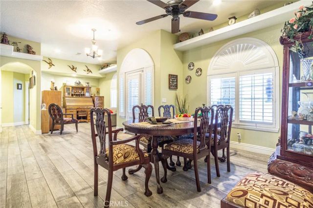 9735 Elsinore Road, Oak Hills, CA 92344