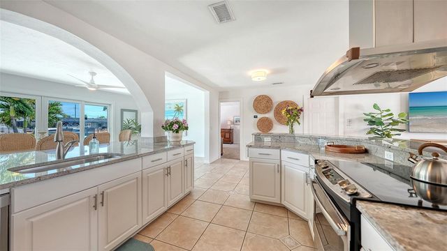 3816 99TH STREET W, Bradenton, FL 34210