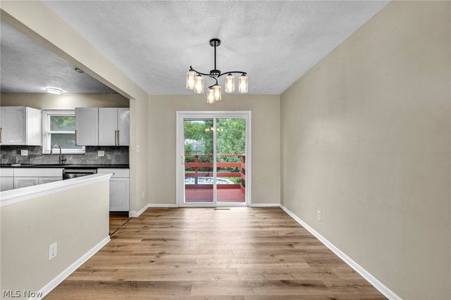 14369 Rochelle Drive, Maple Heights, OH 44137