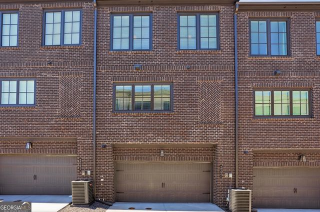 2597 Mackintosh NW, Brookhaven, GA 30319