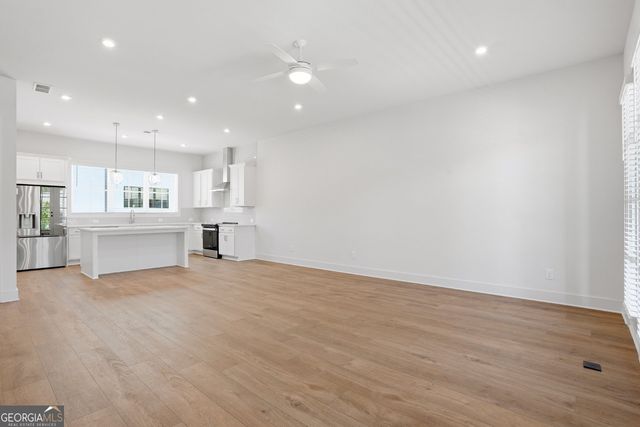 2597 Mackintosh NW, Brookhaven, GA 30319