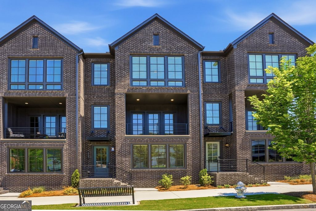 2597 Mackintosh NW, Brookhaven, GA 30319