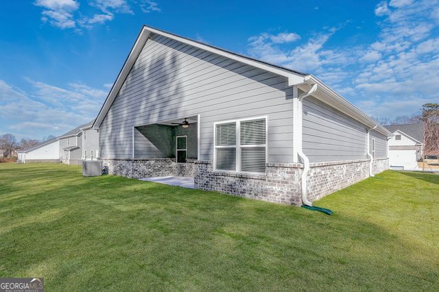 29 Bluegill Drive, Jefferson, GA 30549