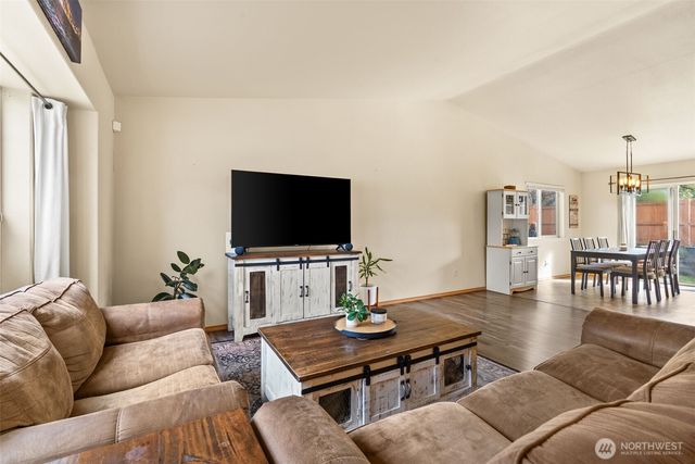 9012 Lealan Court SE, Yelm, WA 98597