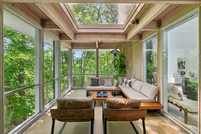 18804 Kingswood Terrace, Minnetonka, MN 55345