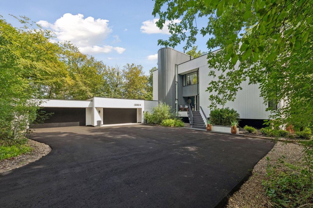 18804 Kingswood Terrace, Minnetonka, MN 55345 — exterior