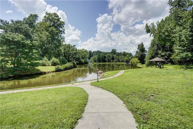 467 Salem Springs Drive, Winston-salem, NC 27107