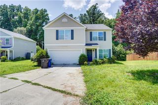 467 Salem Springs Drive, Winston-salem, NC 27107