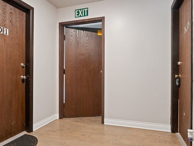 9645 Ridgeland Avenue 201, Oak Lawn, IL 60453