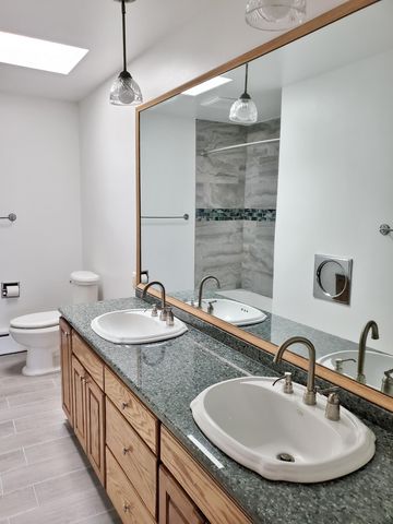 1441 N Wozniak Road, Michigan City, IN 46360