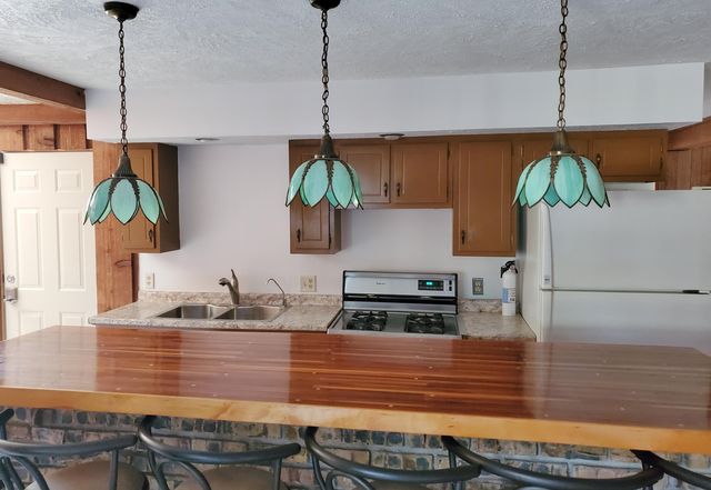 1441 N Wozniak Road, Michigan City, IN 46360