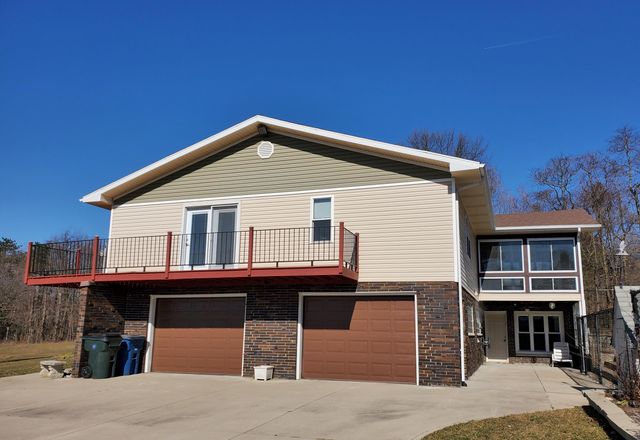 1441 N Wozniak Road, Michigan City, IN 46360