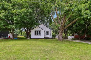 601 1st Street E, Altoona, IA 50009