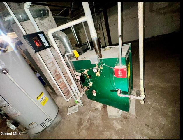 813 Francis Avenue, Schenectady, NY 12303