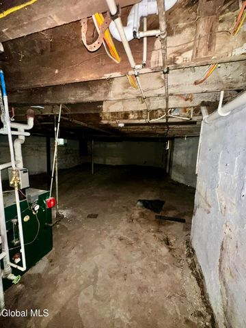 813 Francis Avenue, Schenectady, NY 12303