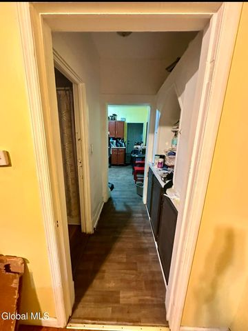 813 Francis Avenue, Schenectady, NY 12303