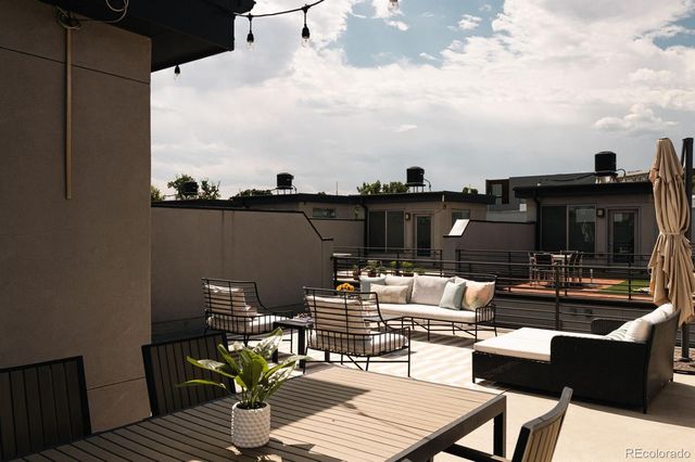 2639 17th Street 6, Denver, CO 80211